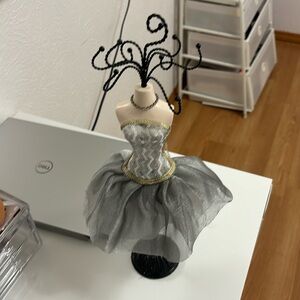 Jewelry Hanger